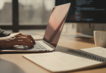 Sviluppo Software su Misura: Quando Conviene Davvero Sviluppo software su misura per aziende italiane con consulenza personalizzata